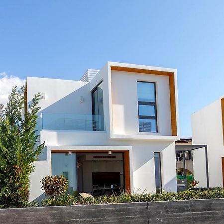 Villa Beach Heaven Paphos Exterior photo